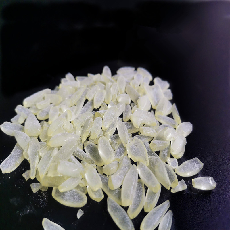 Kristal Kekuningan Resin Ketonik Kelarutan Baik 25054 06 2 Untuk Pelarut Organik